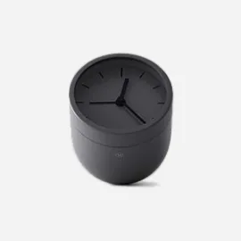 Simple Black Clock - 看球吧